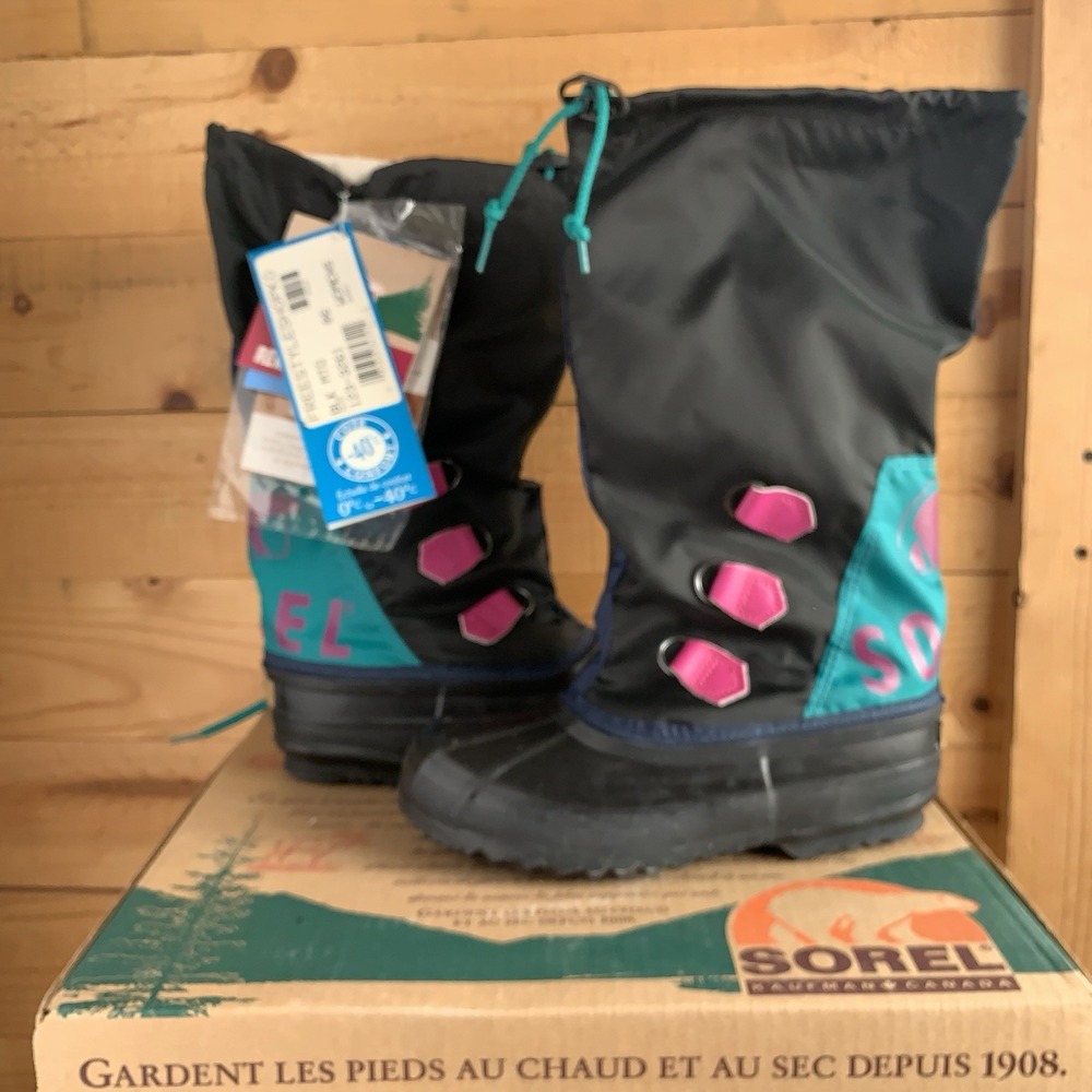 NIB Vintage Sorel Winter Boots Womens 6 Retro 90s Snow Ski Freestyle